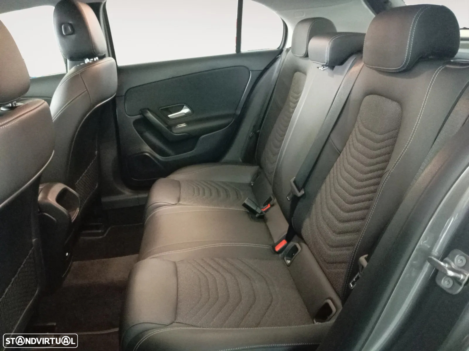 Mercedes-Benz A 200 Standard - 15