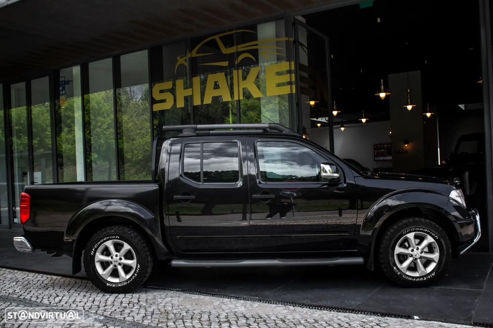 Nissan Navara 2.5 dCi CD SE AT 4WD - 5