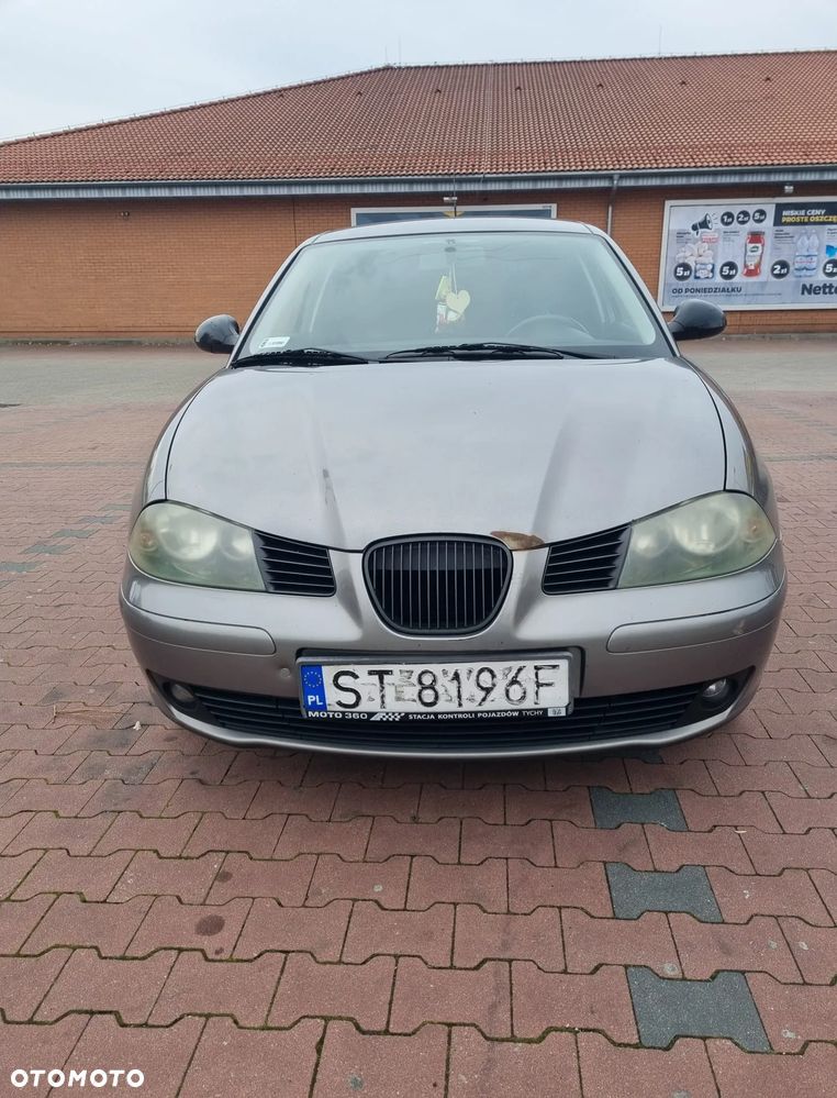 Seat Ibiza 1.4 16V Sport - 4