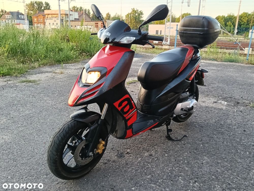 Aprilia SR - 7