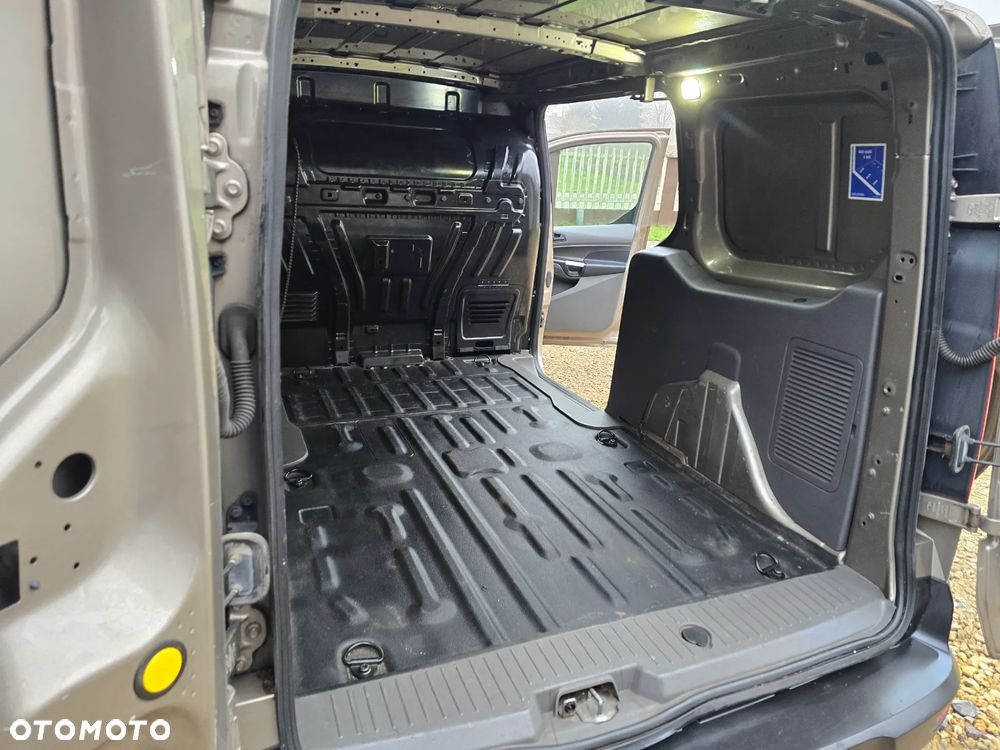 Ford TRANSIT CONNECT - 12