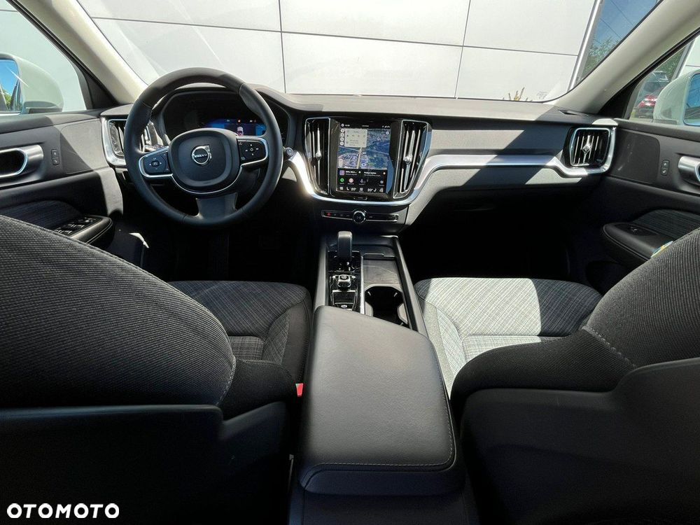 Volvo V60 B4 D Core - 19