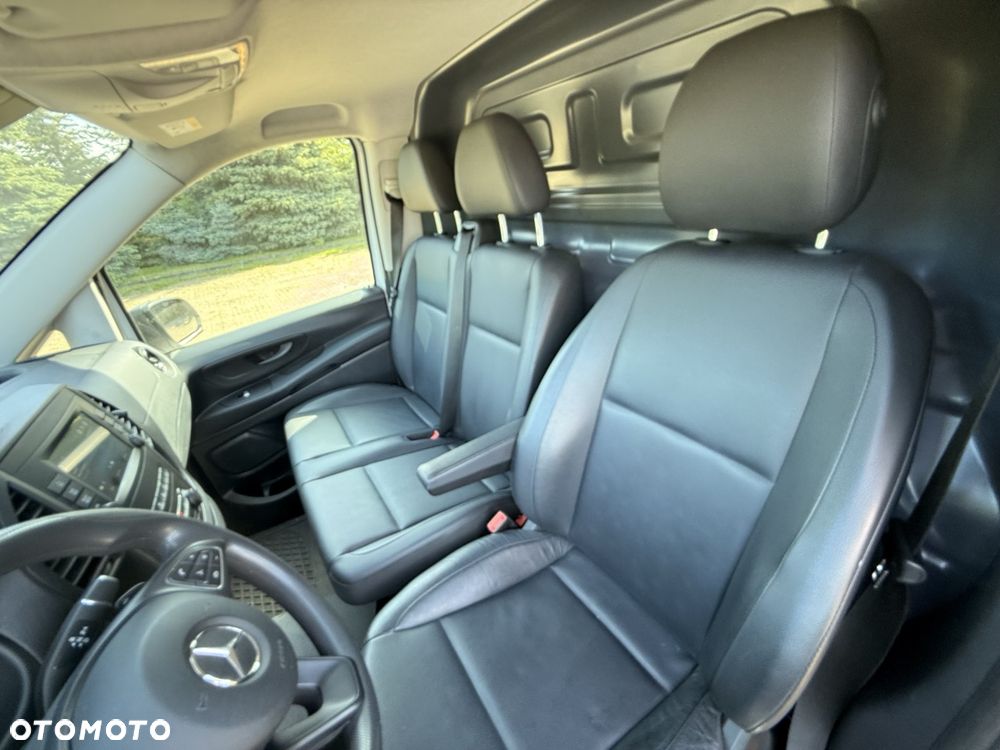 Mercedes-Benz VITO - 18