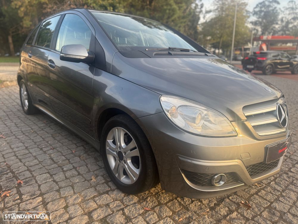 Mercedes-Benz B 180 CDi - 4