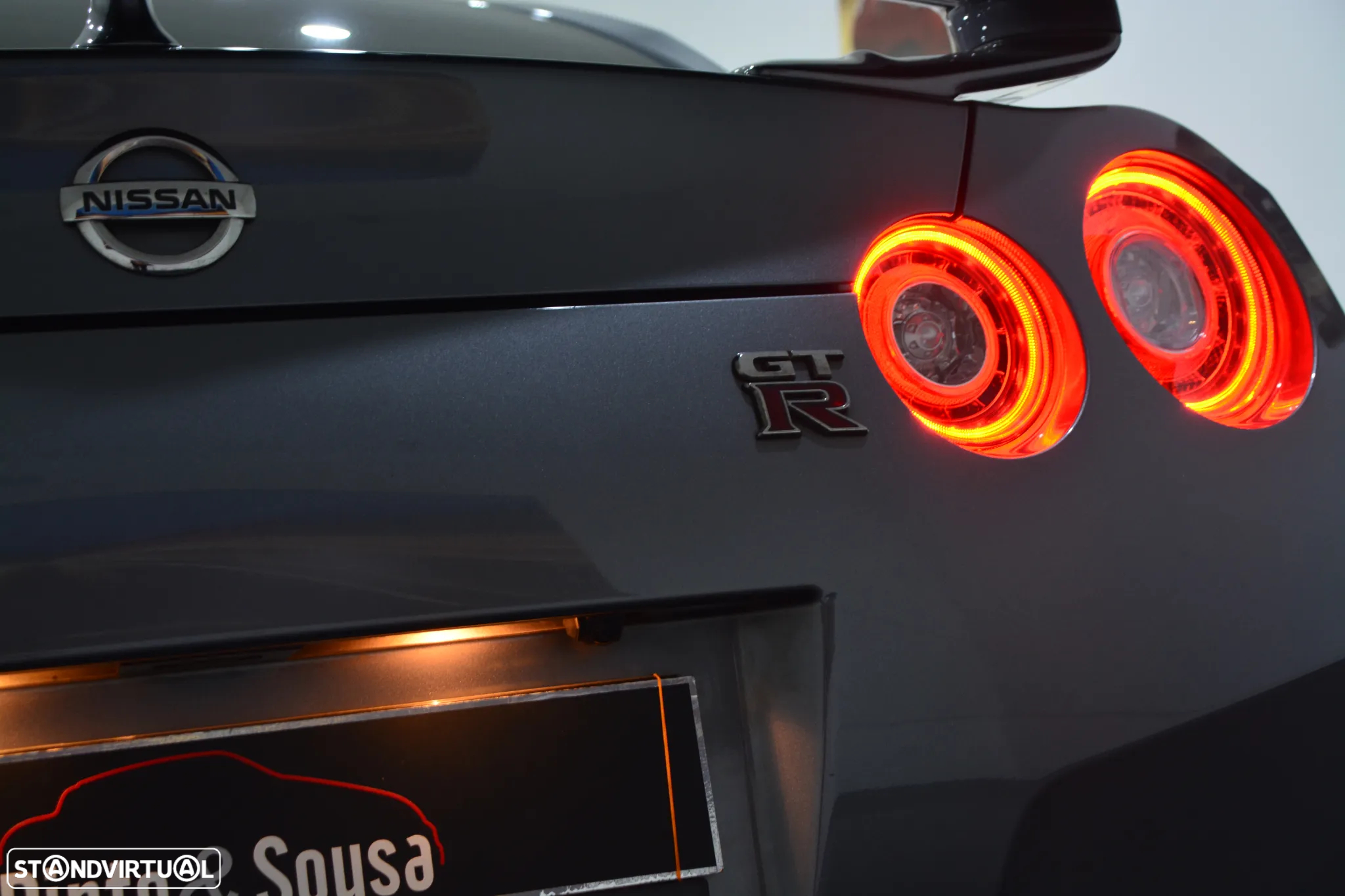 Nissan GT-R 3.8 V6 Black Edition - 19