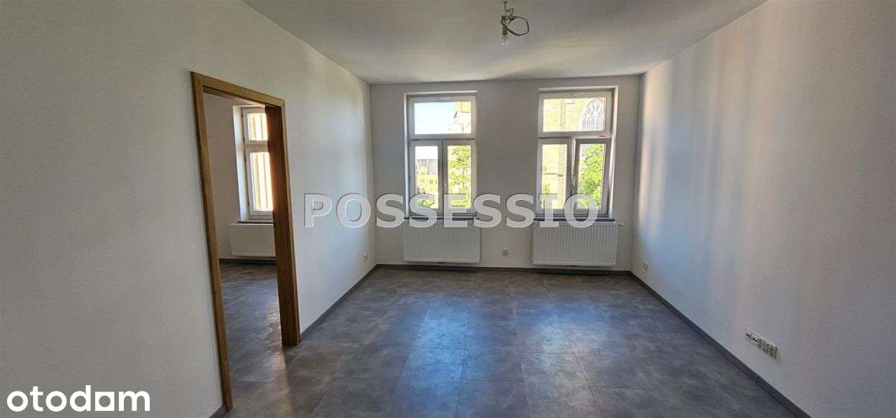 3-Pokoje Po Kapit. Remoncie, Pierwszy Lokator