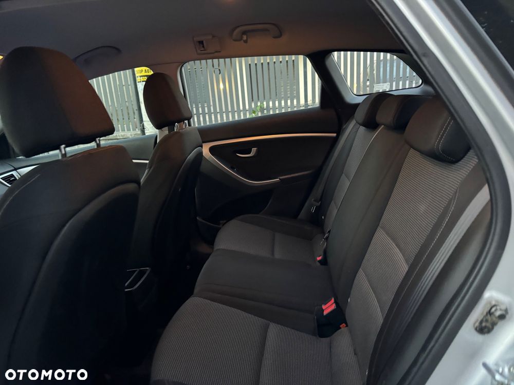 Hyundai i30 - 19
