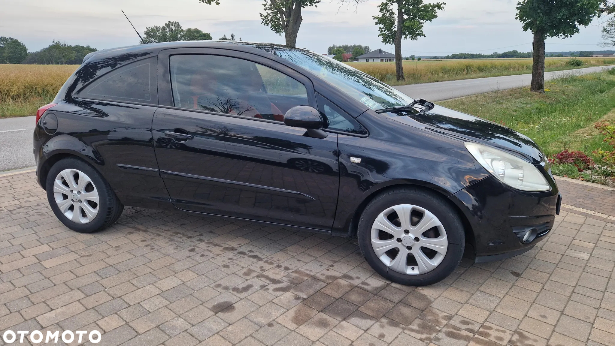 Opel Corsa 1.4 16V Enjoy - 5