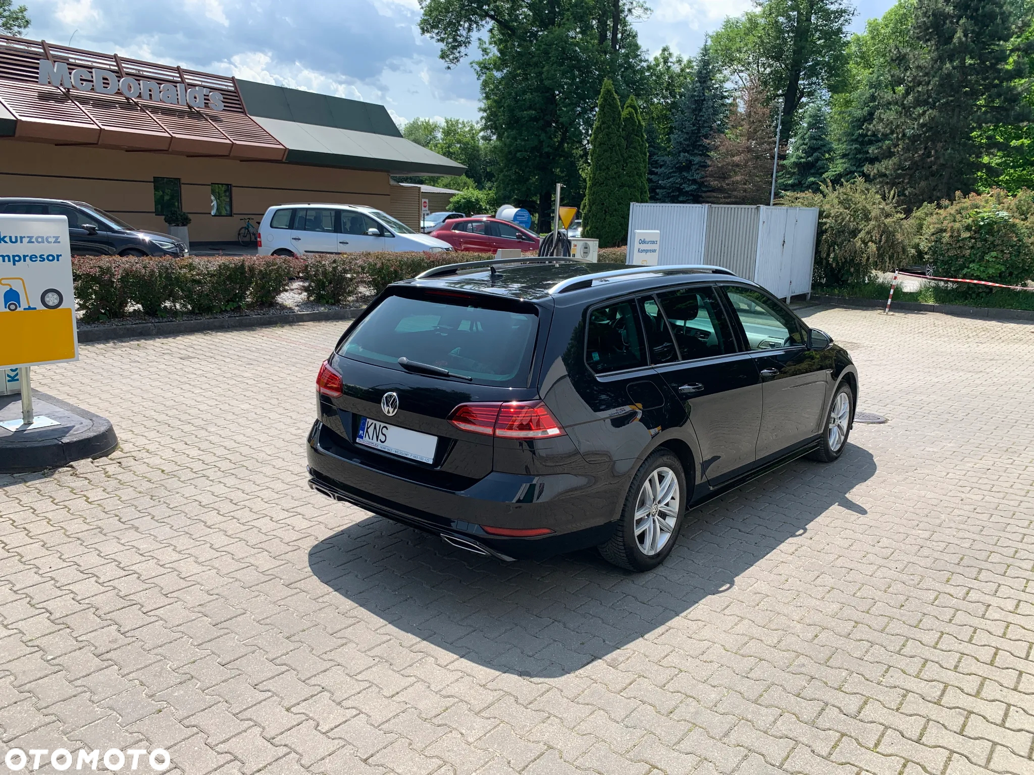 Volkswagen Golf VIII 2.0 TDI R-Line DSG - 3