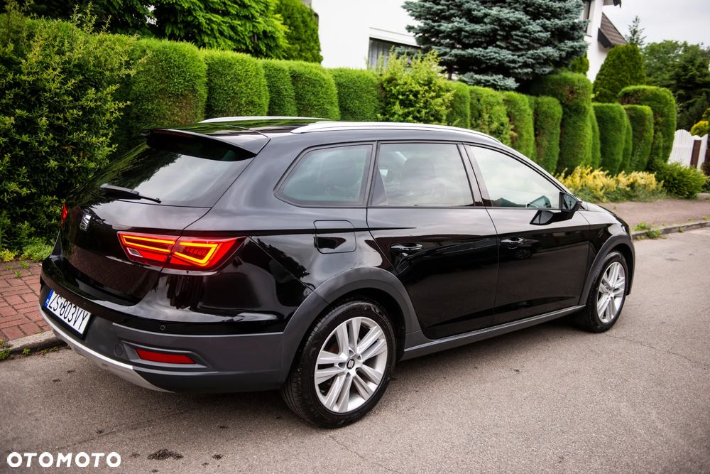 Seat Leon 2.0 TDI DPF XCELLENCE - 5