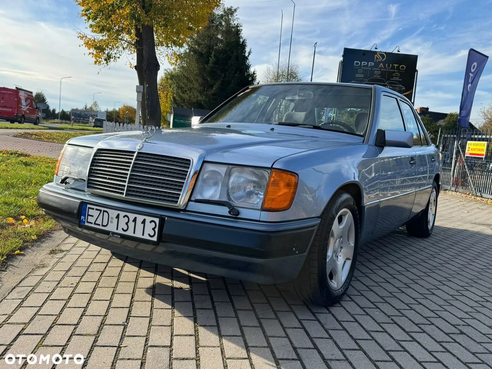 Mercedes-Benz W124 (1984-1993)