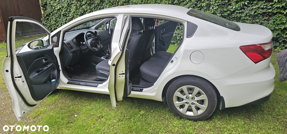 Kia Rio 1.4 M - 5