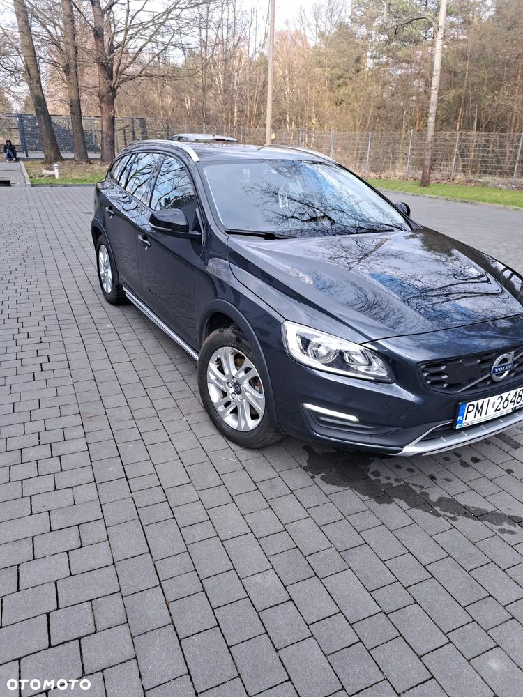 Volvo V60 Cross Country D3 Kinetic - 2