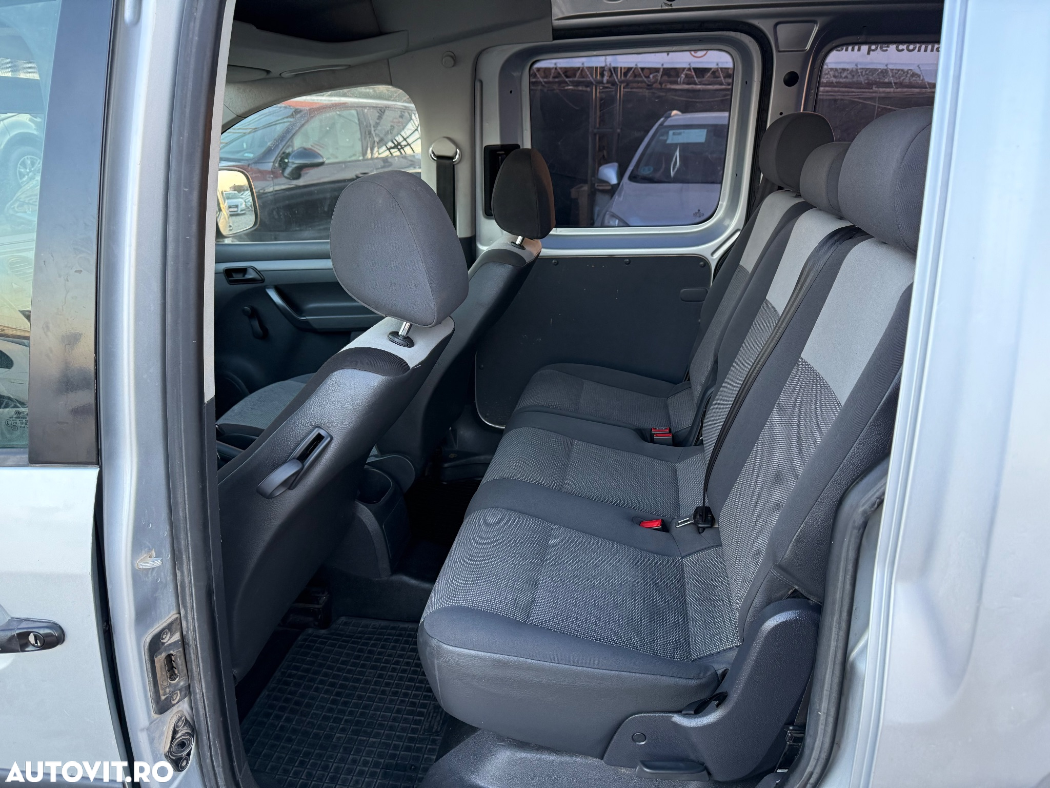 Volkswagen Caddy 2.0 TDI 4Motion Comfortline - 19