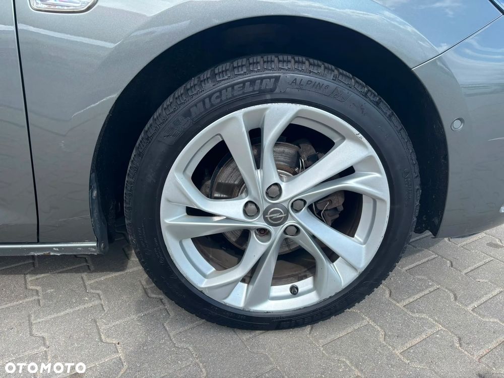 Opel Astra 1.4 T Elite S&S - 5