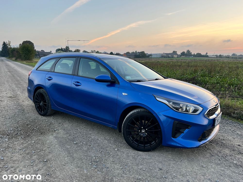 Kia Ceed 1.6 CRDi SCR L Business Line - 4