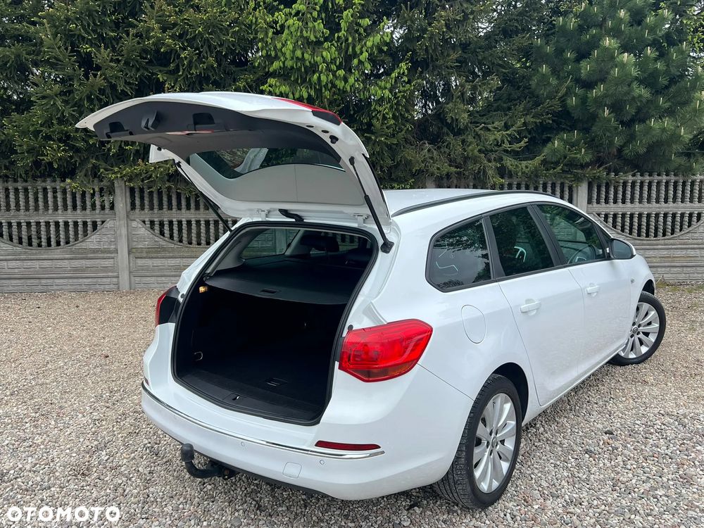 Opel Astra 1.4 Turbo - 8