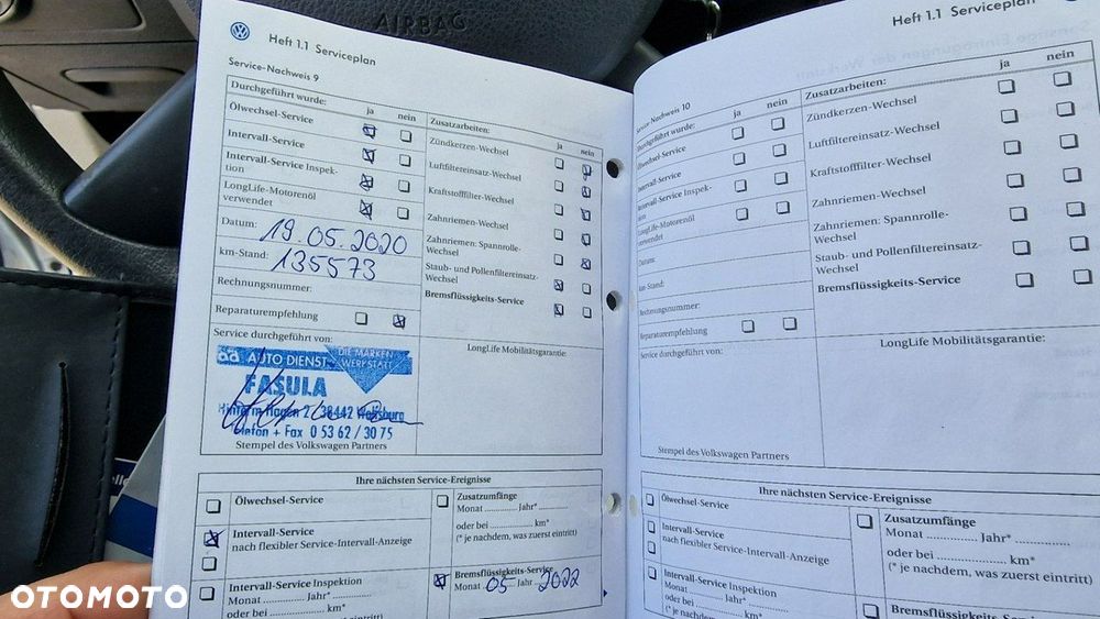 Volkswagen Golf - 22