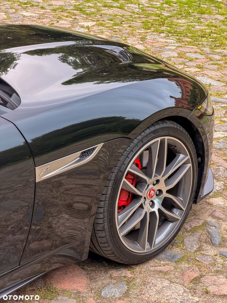 Jaguar F-Type AWD R-Dynamic - 22