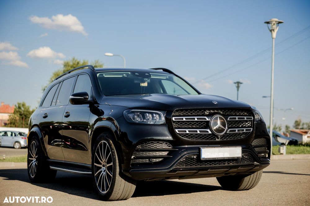 Mercedes-Benz GLS - 1
