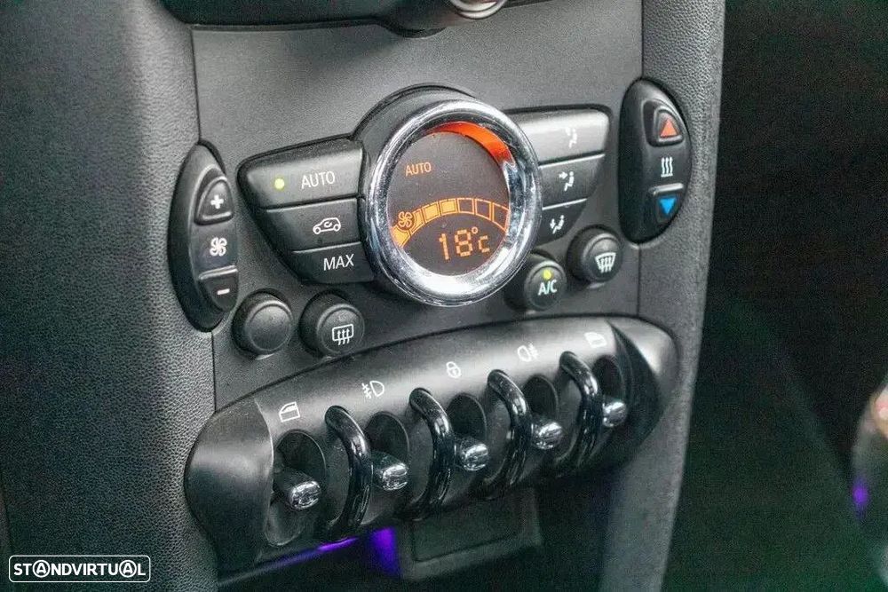 MINI 3 Portas Cooper SD - 14