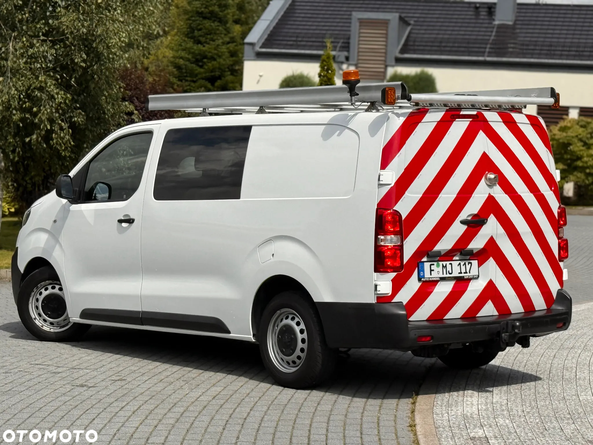 Peugeot Expert - 11