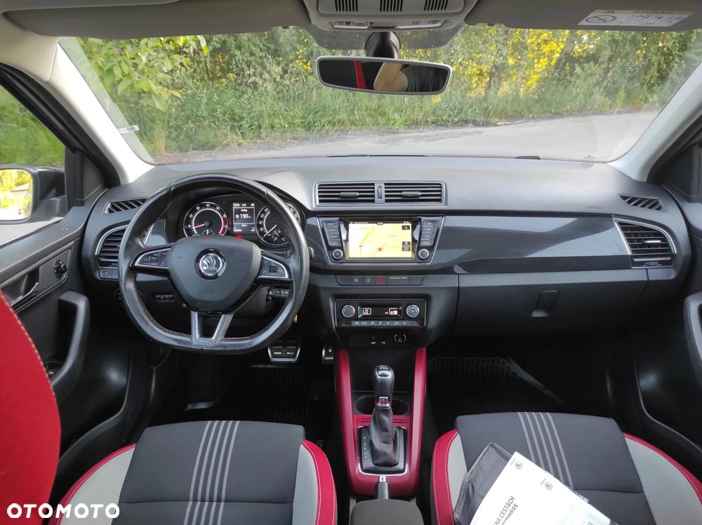 Skoda Fabia 1.2 TSI Monte Carlo DSG - 9