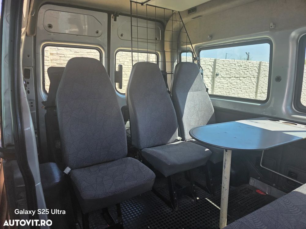 Ford Transit - 9