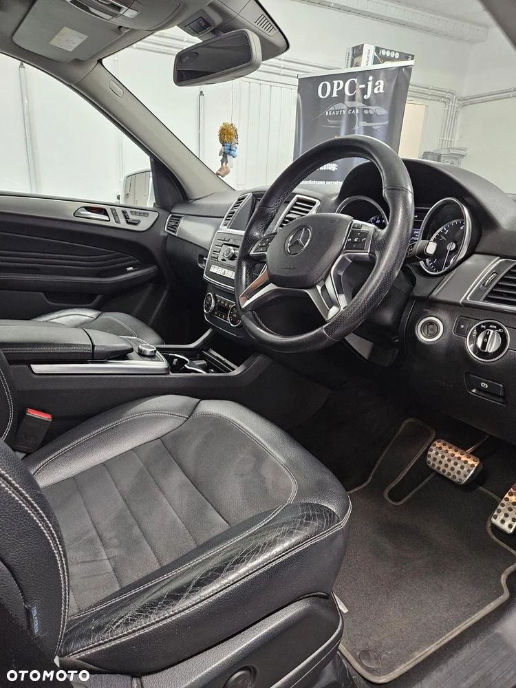 Mercedes-Benz ML 250 BlueTec 4-Matic - 8