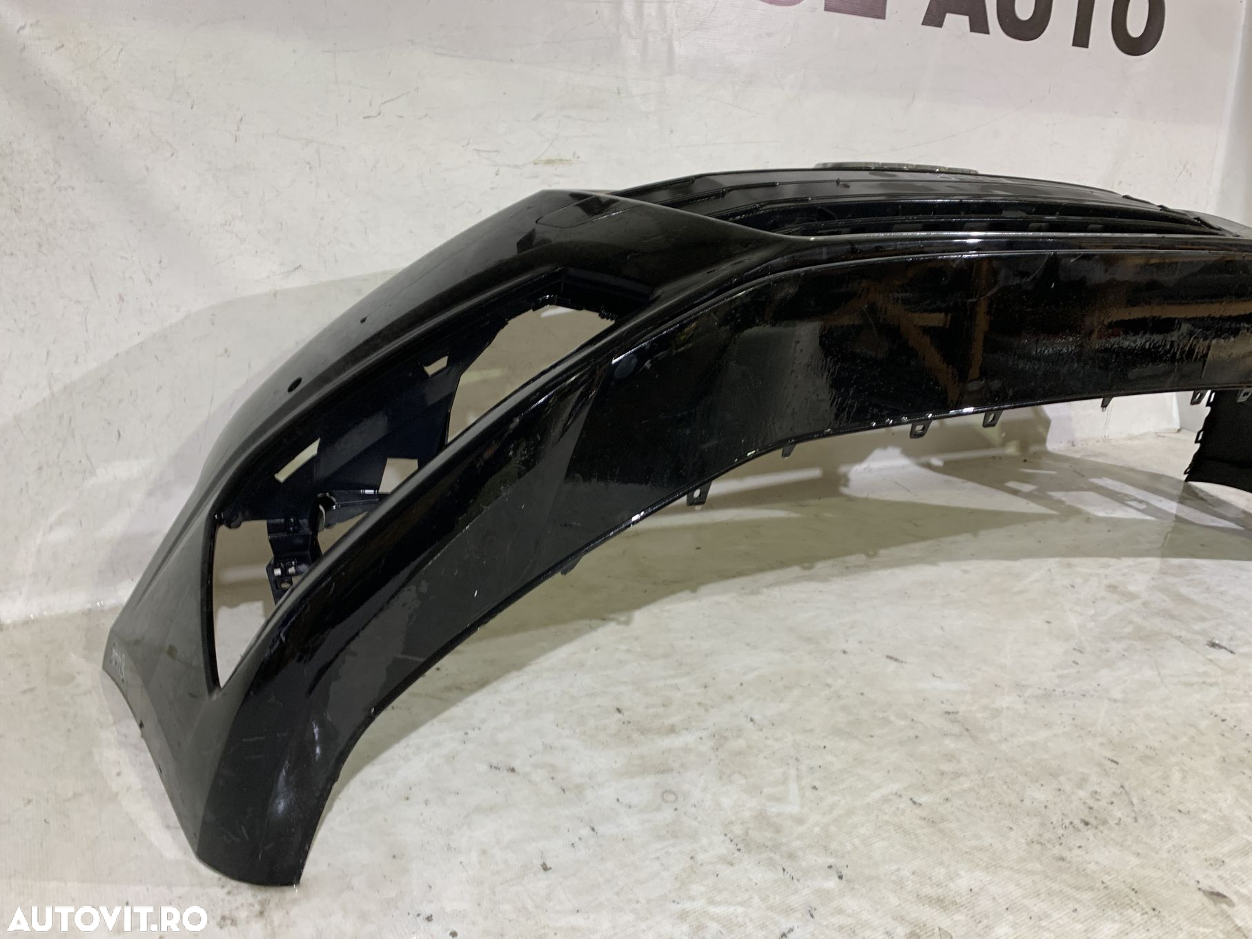 Bara fata Audi A4, B9, facelift, 2020, 2021, 2022, 2023, 2024, cod origine OE 8W0807437AH, cu gauri pentru senzori de parcare. Grila are o dunga pe crom. - 7