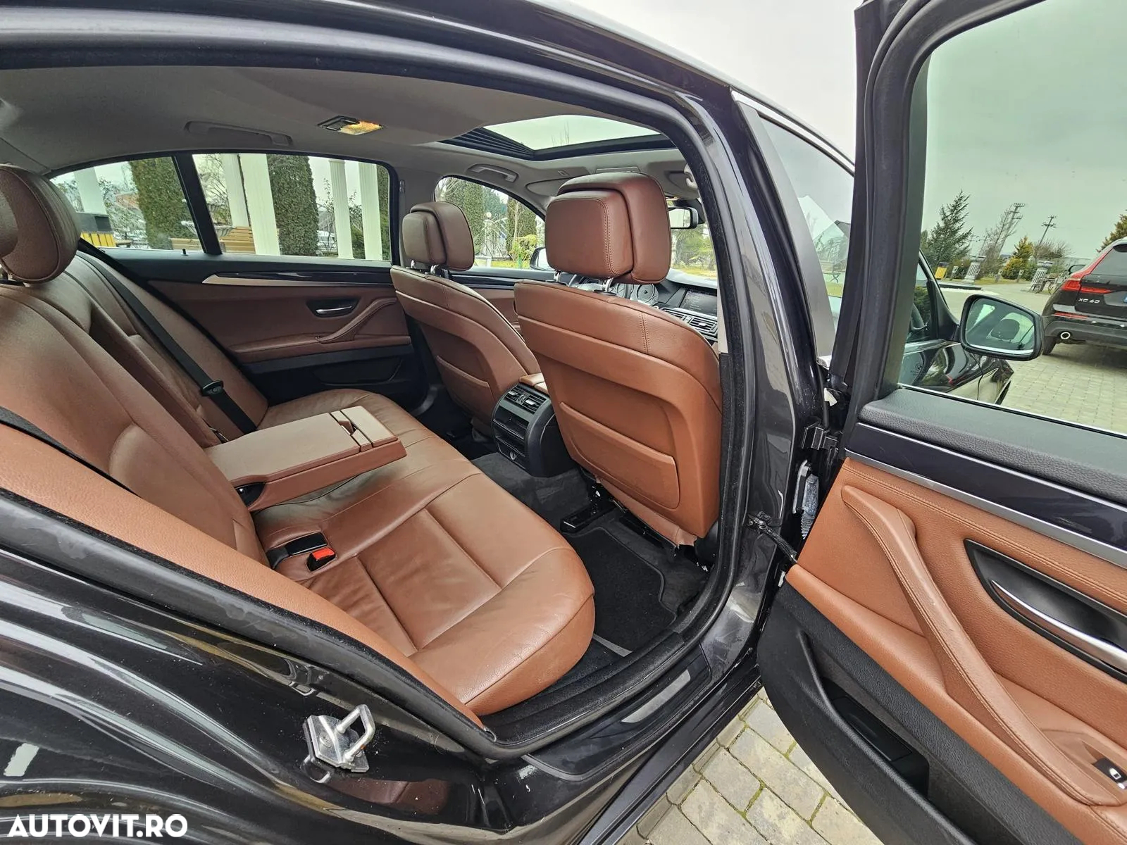 BMW Seria 5 520d Aut. - 12