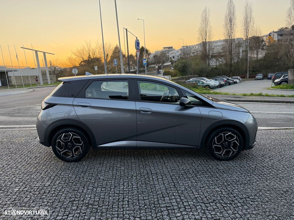 BYD Dolphin 60.4 kWh Comfort - 14