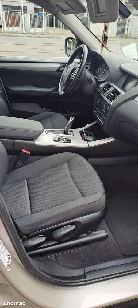 BMW X3 xDrive20d Aut. - 12