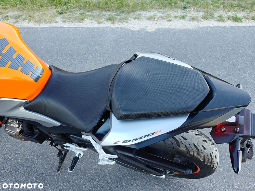 Honda CB - 11
