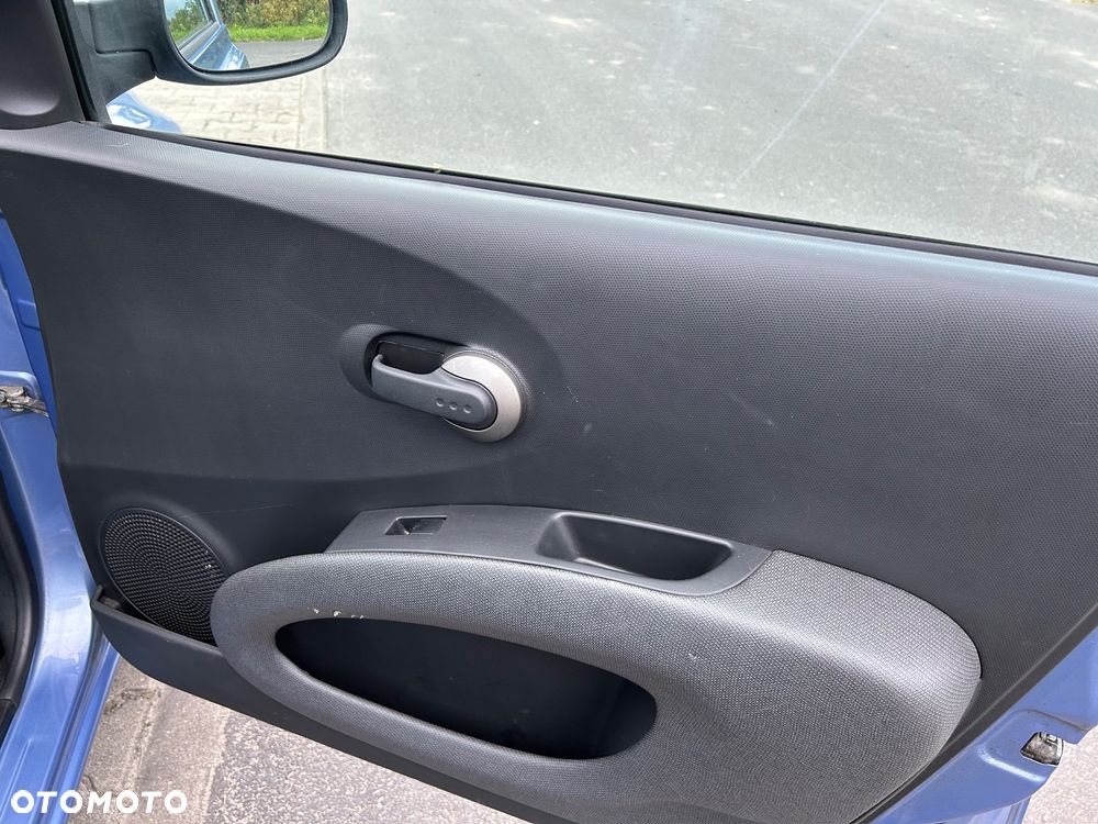 Nissan Micra 1.2 tekna - 24
