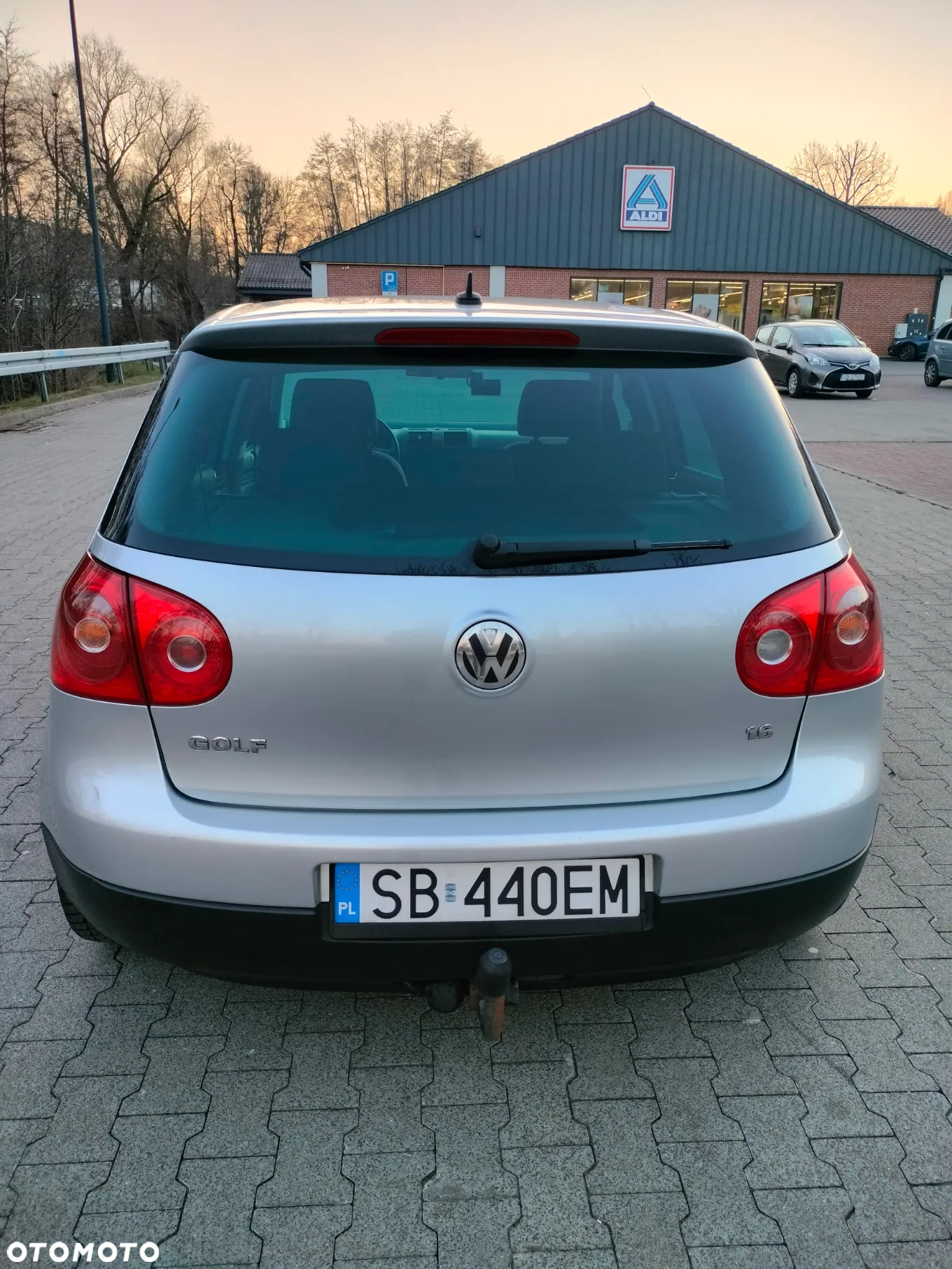 Volkswagen Golf V 1.6 Sportline - 7