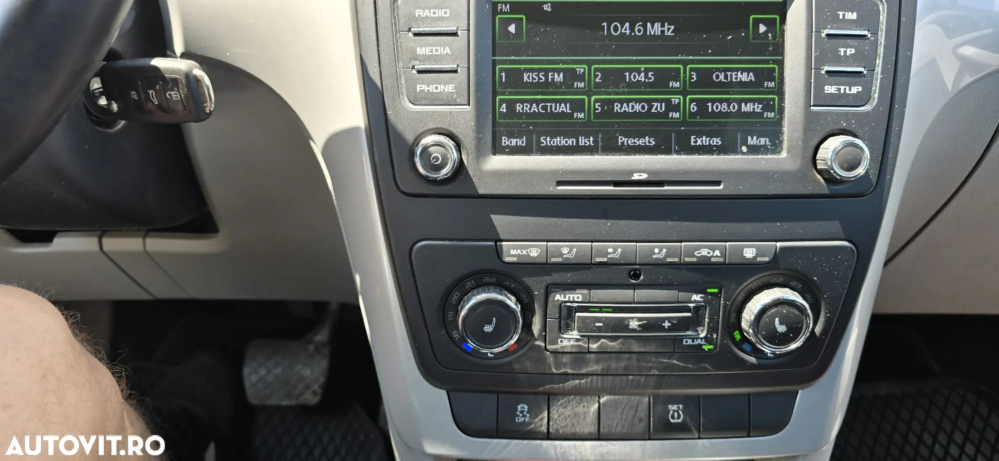 Skoda Yeti 1.2 TSI DSG Elegance 4x2 - 4