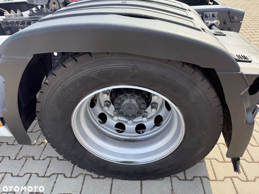 Renault T480 / LOW DECK / MEGA / KLIMA POSTOJOWA / LODÓWKA / SILNIK 13L / OPONY SUPER STAN / SPROWADZONY / STAN BDB / / / - 17