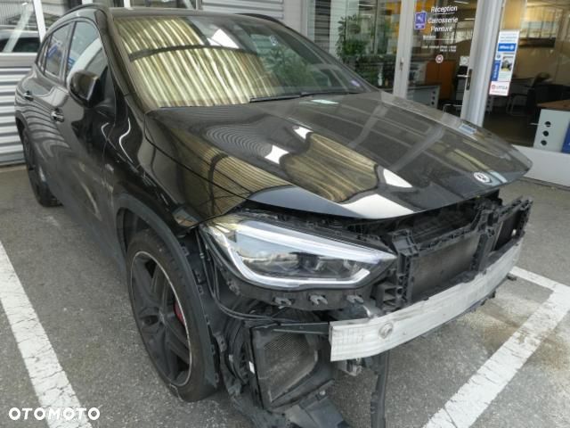 Mercedes-Benz GLA AMG 45 S 4Matic+ AMG Speedshift DCT 8G - 3