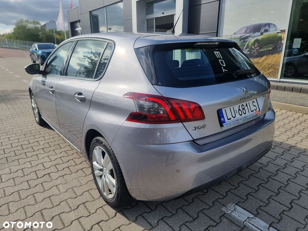 Peugeot 308 1.2 PureTech Active Pack S&S - 10