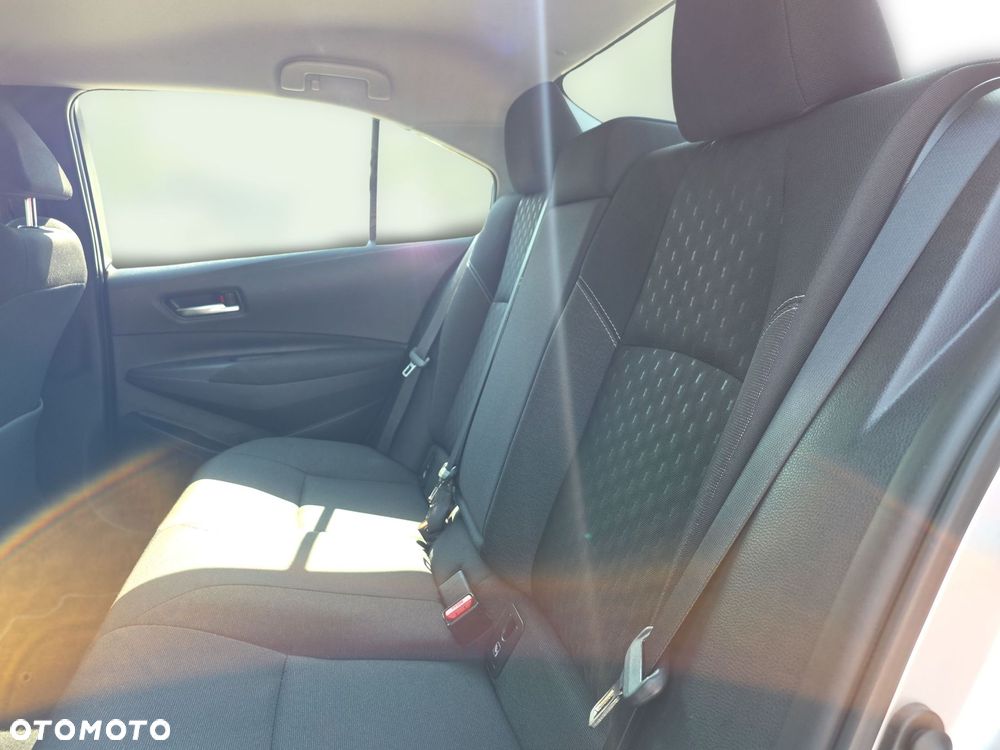 Toyota Corolla 1.8 Hybrid Comfort - 15