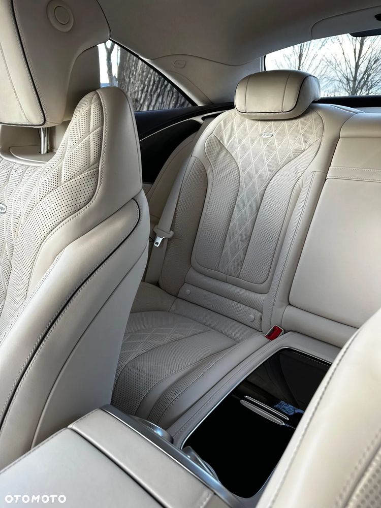 Mercedes-Benz Klasa S 500 Coupe 4-Matic 9G-TRONIC - 8