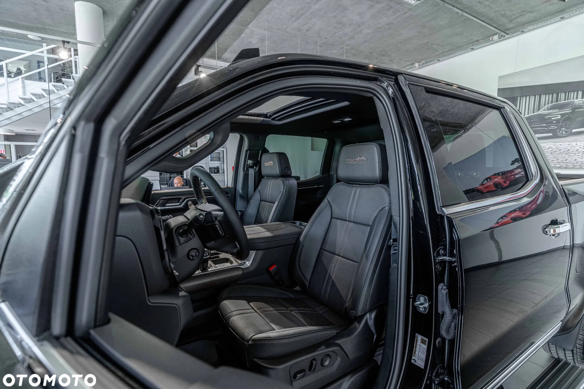 Chevrolet Silverado - 20