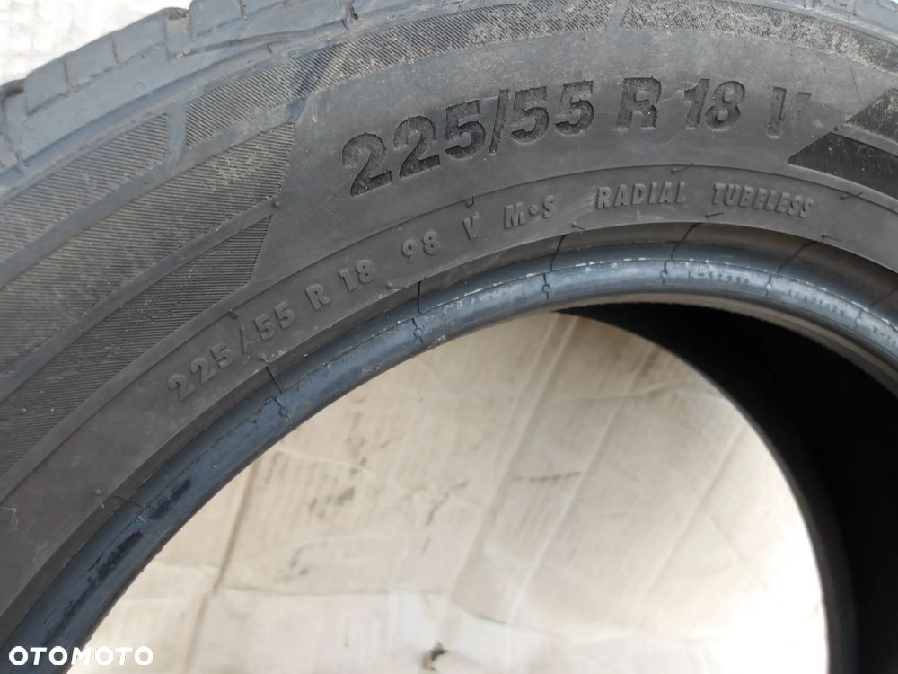 CONTINENTAL CONTI CROSS CONTACT LX2 225.55.18 - 10