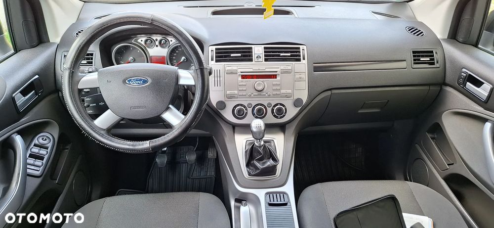 Ford Kuga 2.0 TDCi 2x4 Trend - 5