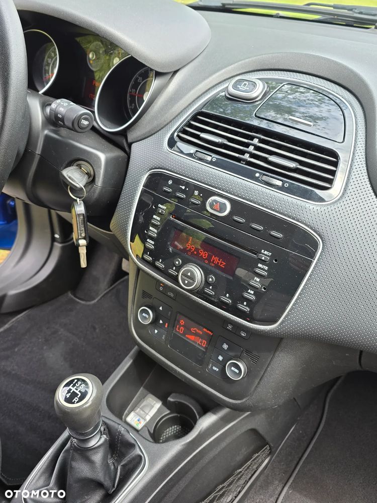 Fiat Punto Evo 1.4 8V Active - 19