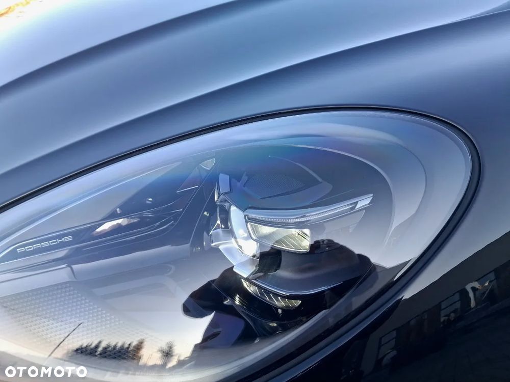 Porsche Macan S - 16