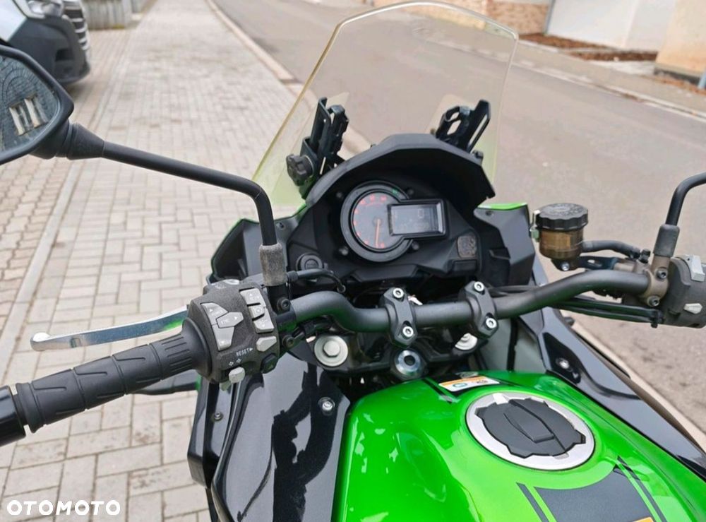 Kawasaki Versys 1000 - 6