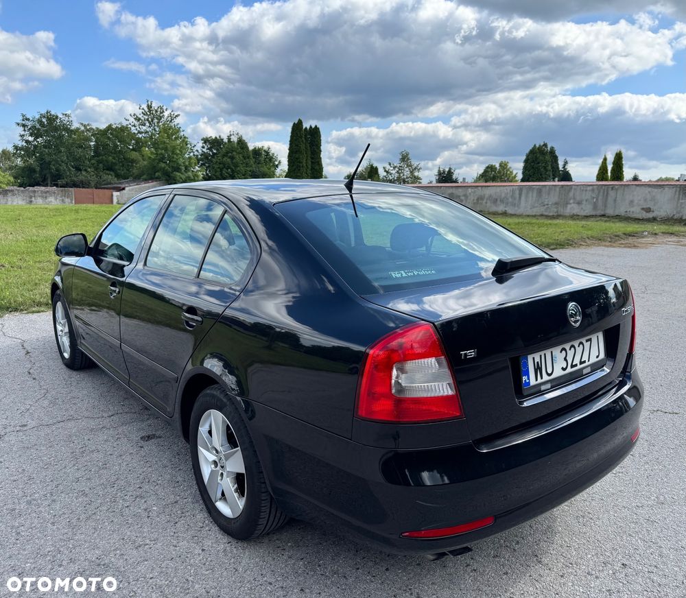 Skoda Octavia 1.4 TSI Ambiente - 8