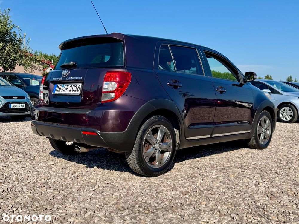 Toyota Urban Cruiser - 30